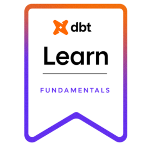 dbt Learn Fundamentals Abzeichen in orange-lila Farbverlauf mit schwarzem Text.